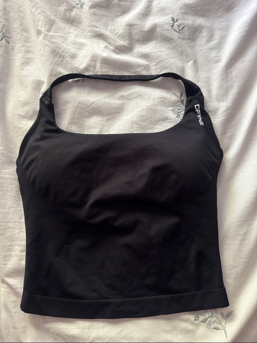 DFYNE Black Square-Neck Active Crop Tank